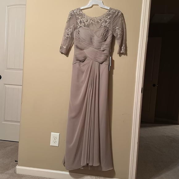 J J’s house custom made taupe wedding special occasion gown custom prom dress - Picture 2 of 8